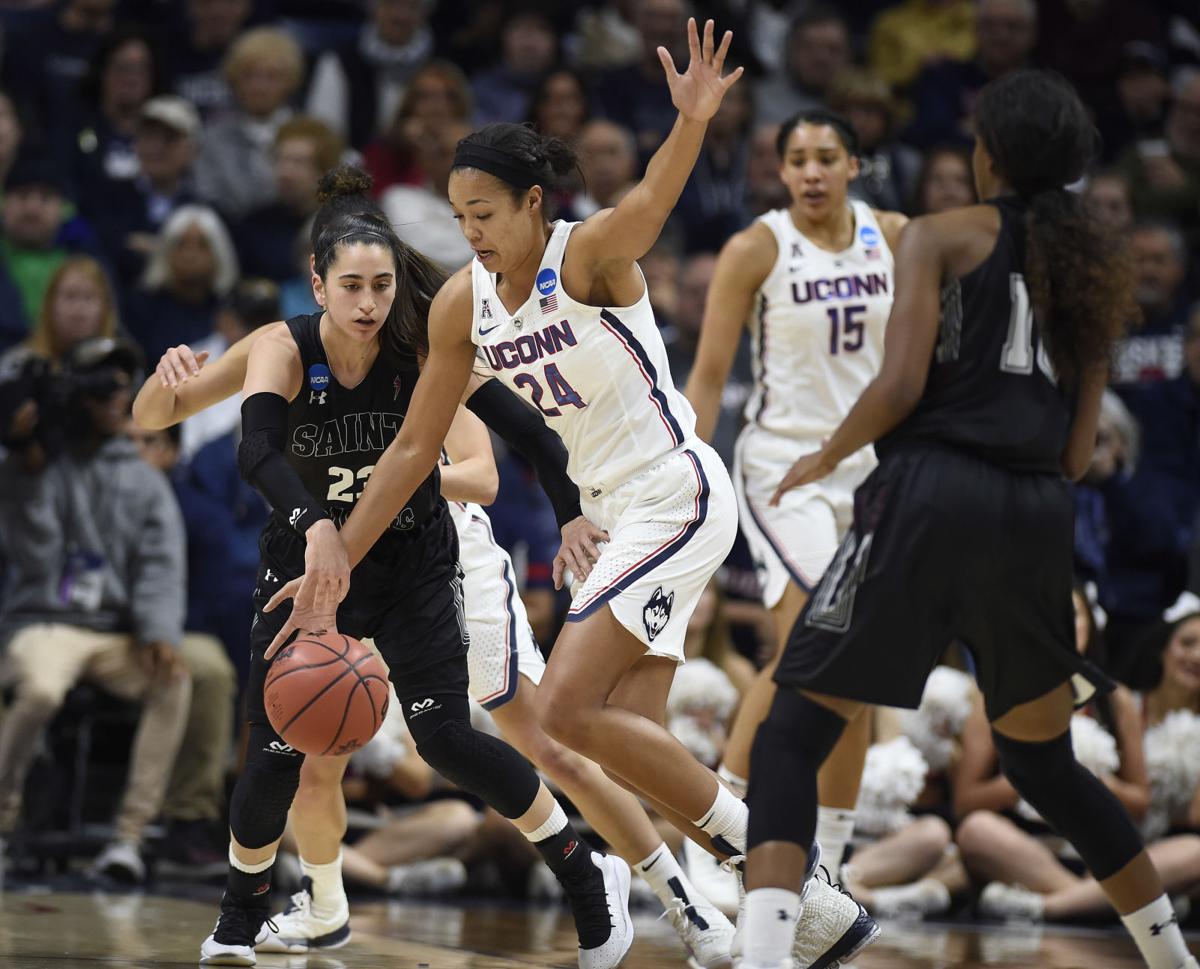 Uconn Women Score Record 140 Points In First Round Rout Of St
