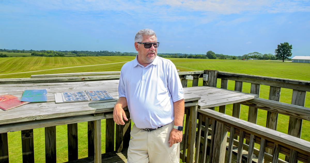 Indianola's Darrin Johnson is longtime 'voice of the Classic' — and much more