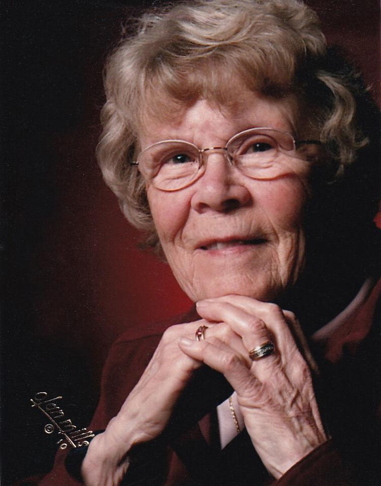 Ilo Eveland, Indianola Obituaries