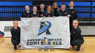 Simpson dance team wins pom competition
