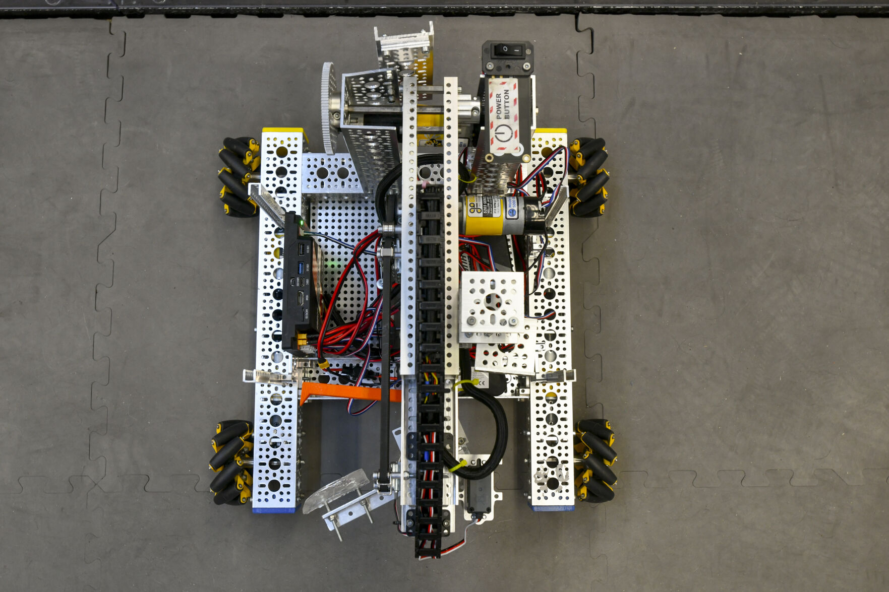 County teams gear up for State robotics showdown | News | indianola-ia.com