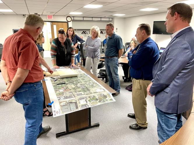 Indianola council brainstorms on new city hall, library buildings