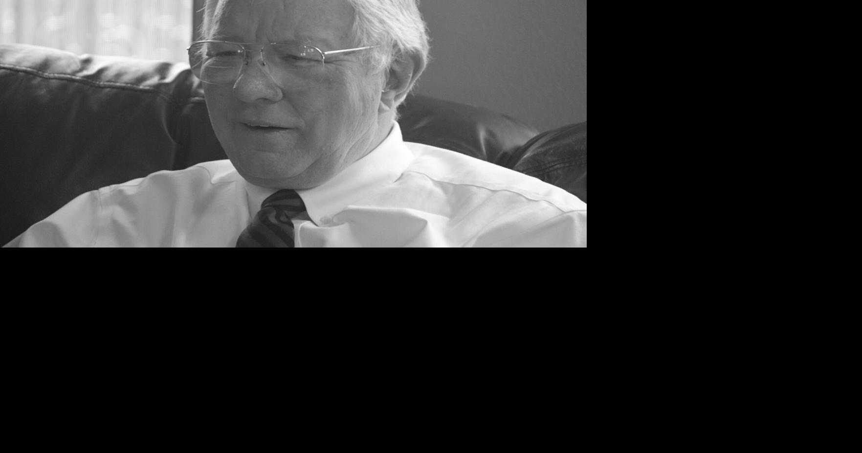 Wayne Peterson, Indianola Obituaries