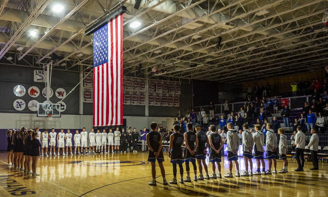 15 Photos Ihs Boys Command The Night Multimedia Indianola Ia Com