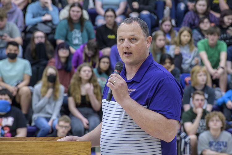 Indianola seniors recognized in run up to graduation News indianola
