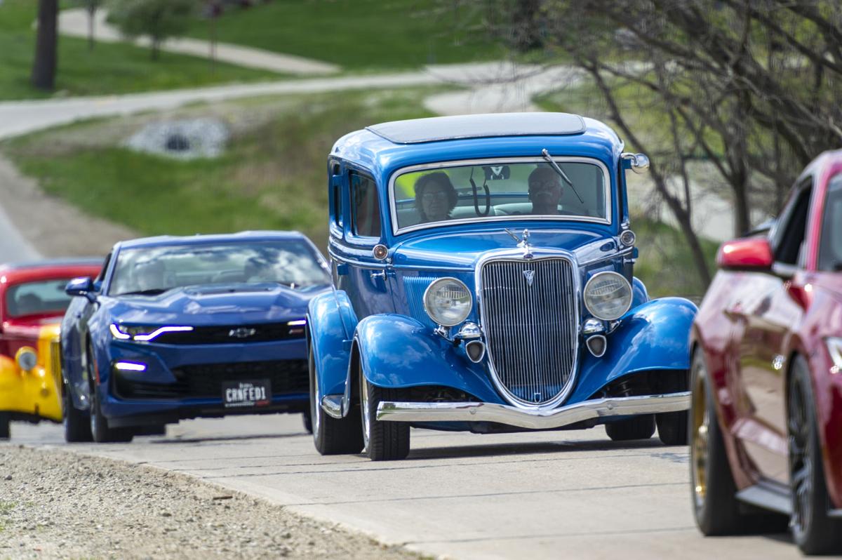 Indianola Classic Car and Truck Show parades through Indianola