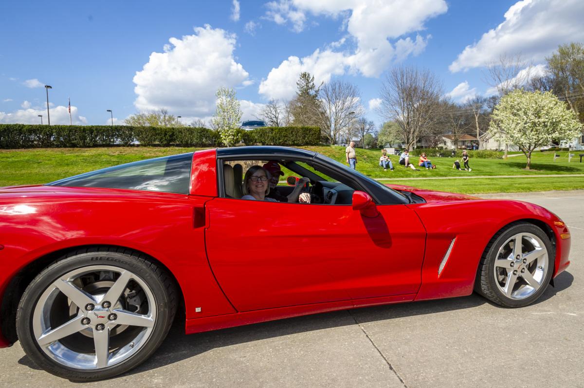 Indianola Classic Car and Truck Show parades through Indianola