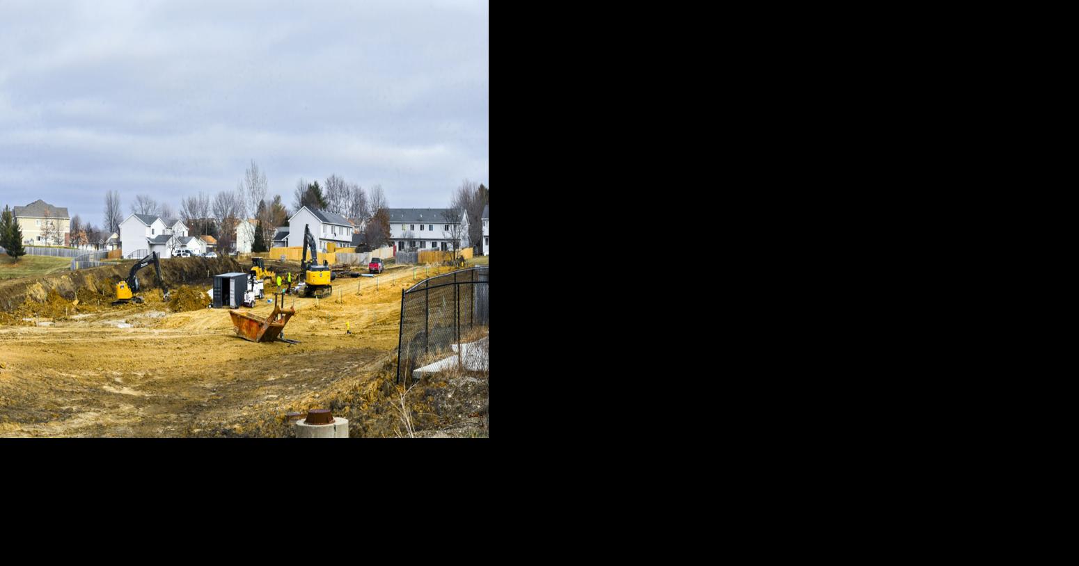 Grocery store could look at Indianola, if city looks at a traffic light