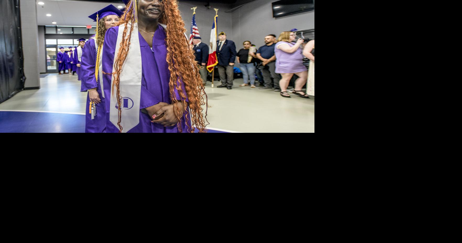 Garrels compares life to the digestive system as Indianola seniors become graduates