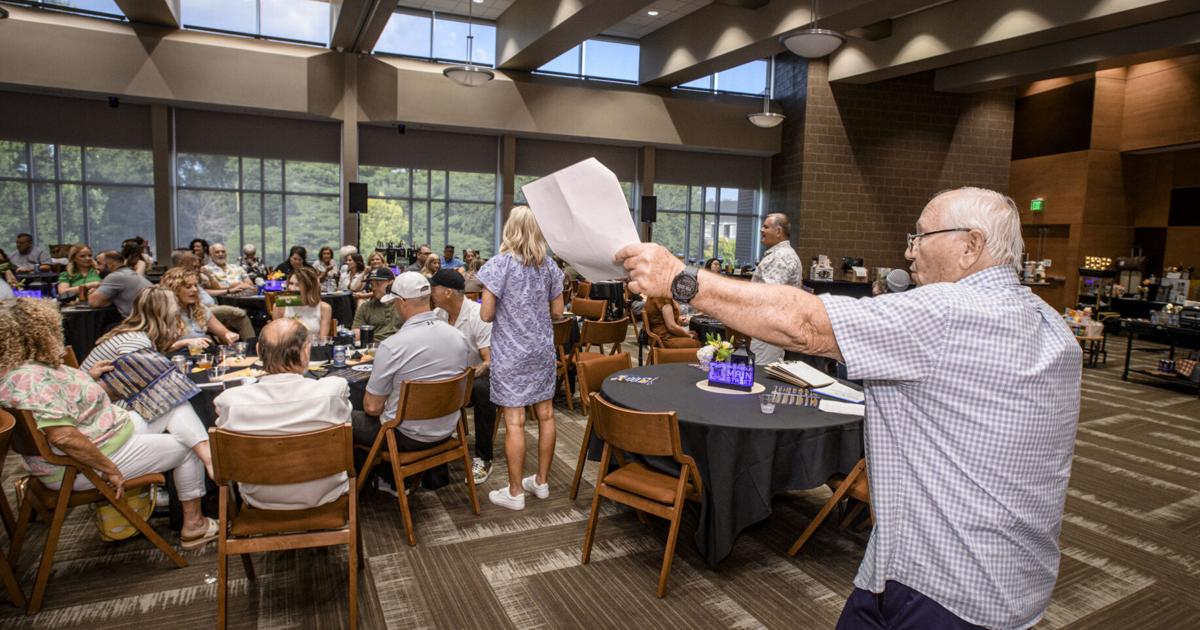 Main Street strives to create fun and raise money with annual dinner