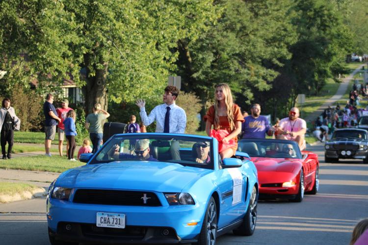 Indianola on parade Multimedia
