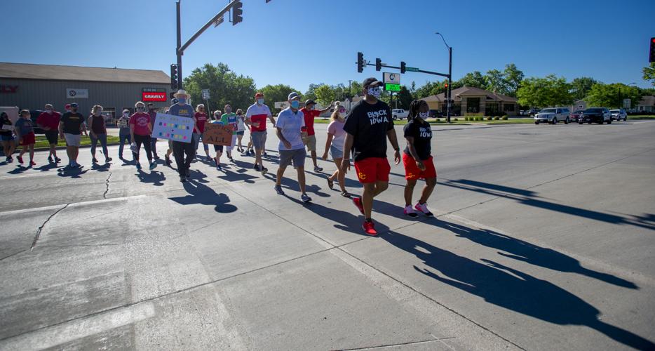 Loves come to Indianola for a job and start a conversation News