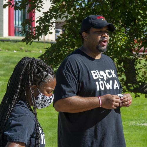 Loves come to Indianola for a job and start a conversation News