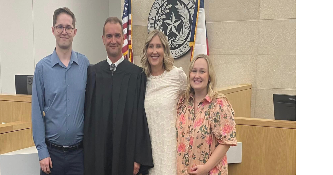 Joseph Russell Sworn In As Judge Kaufman County Court At Law Local