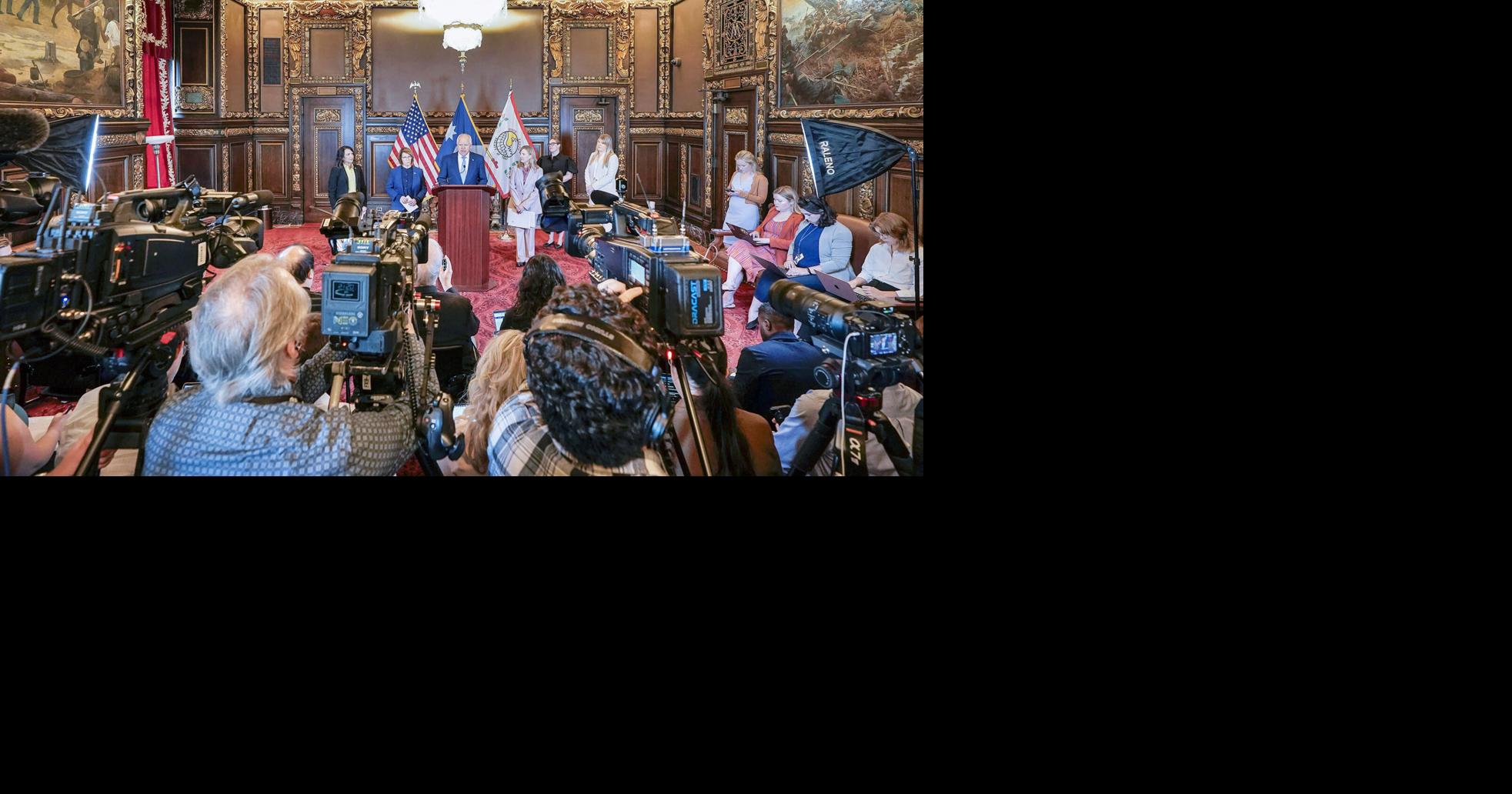 Minnesota leaders strike bipartisan budget deal