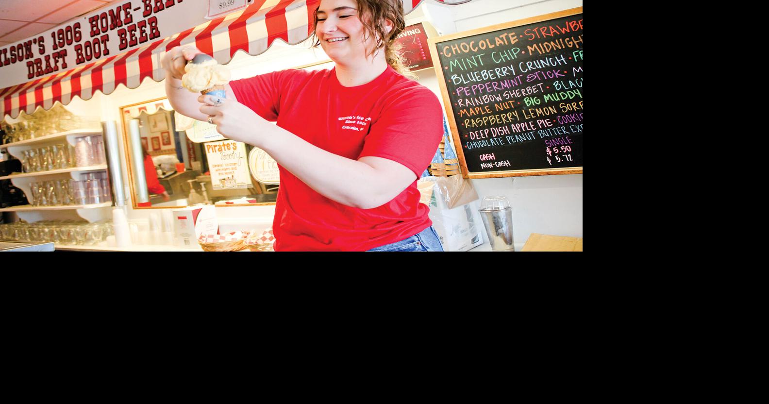 Tourist destinations get jump on summer hiring