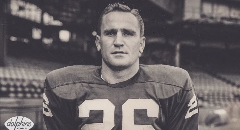 Hall of Fame Miami Dolphins coach Don Shula dies