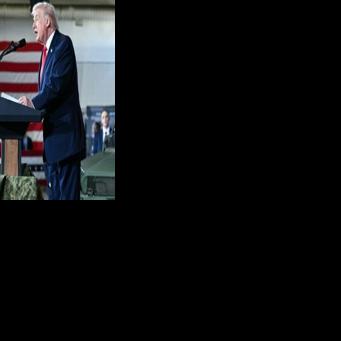 US President Donald Trump spoke to members of the military and their families at Fort Bragg in North Carolina