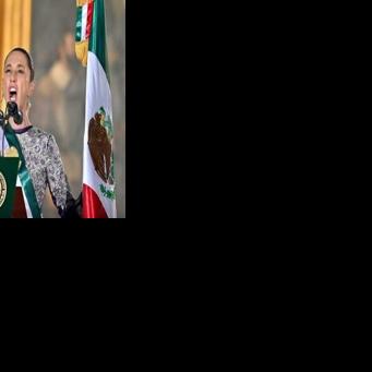 Mexico's President Claudia Sheinbaum was the first woman to give the traditional Cry of Independence