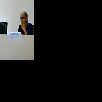 Brazil's Vice President and Minister of Industry and Trade Geraldo Alckmin (L) and Brazil's Environment Minister Marina Silva addressed the press in Belem on Monday