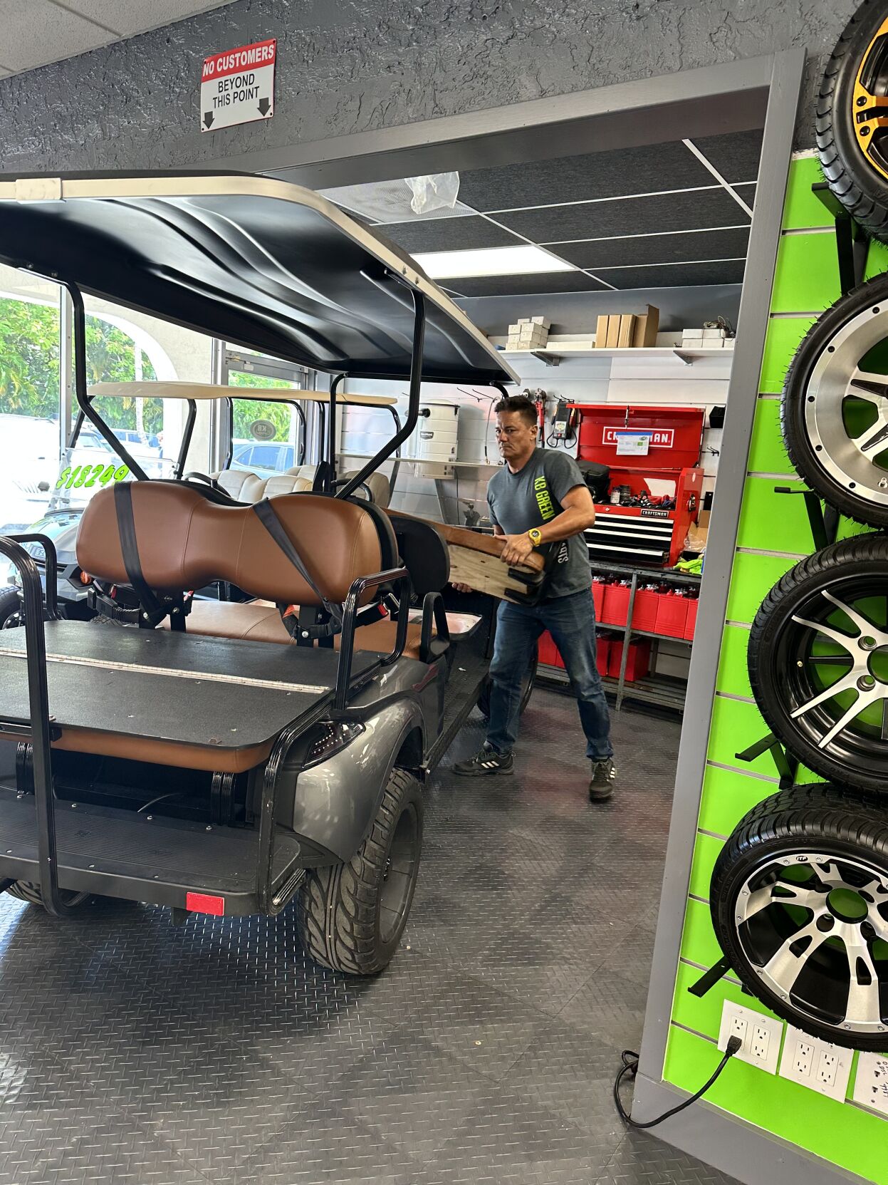 KB Green golf carts moves to roomier location after 15 years Key