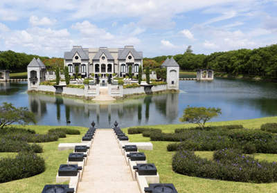 154A△ The Blue Mansion 108P Masterpiece” mega-mansion holding $19.7 million list-price
