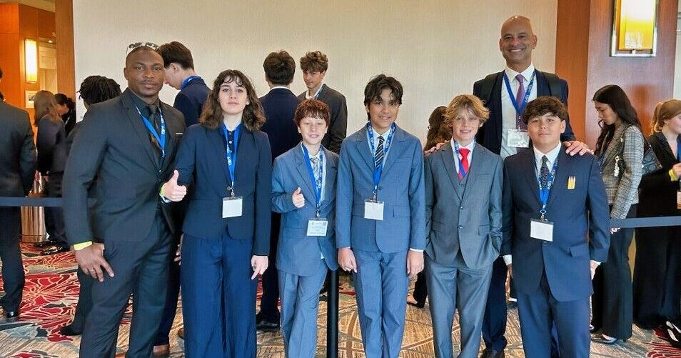 Motivating Minds FBLA students represent with professionalism and pride