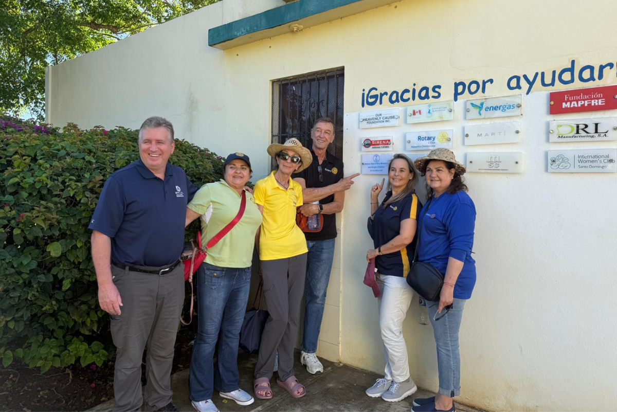 KB Rotarians deliver life-changing gift to nonprofit