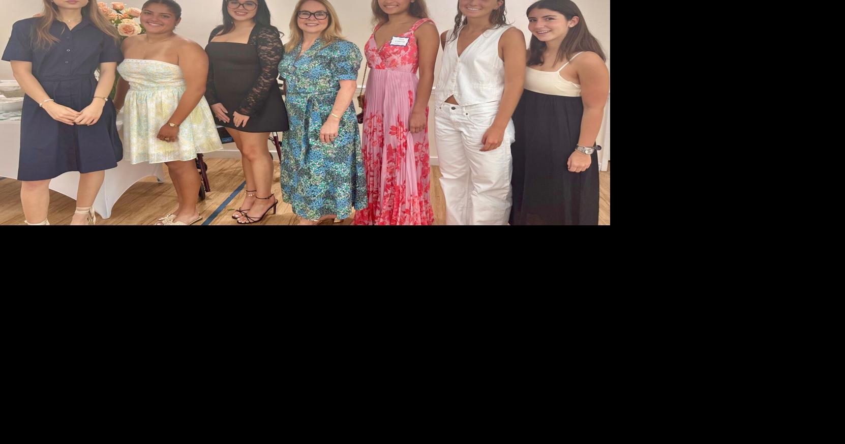 Women's Club awards scholarships