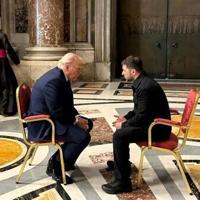 Ukrainian President Zelensky (R) met with US President Trump (L) again on the sidelines of Pope Francis's funeral at St. Peter's Basilica at the Vatican in April