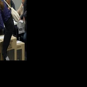 Voting begins in Colombia's legislative elections