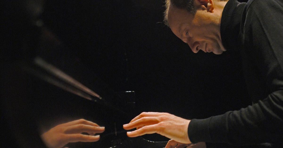 World-renowned pianist opens Key Biscayne Piano Festival solo season