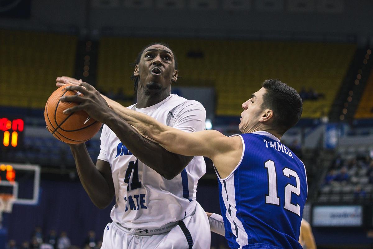 Men S Basketball To Compete Against Drake Bulldogs Sports