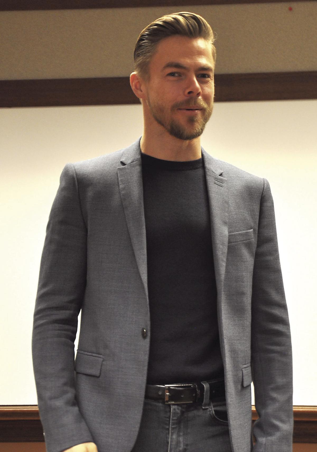Derek Hough Meets With Isu Communication Students And Dance Minors In An Exclusive And Lighthearted Q A Session Featured Isustudentmedia Com Derek hough news, gossip, photos of derek hough, biography, derek hough girlfriend list 2016. derek hough meets with isu