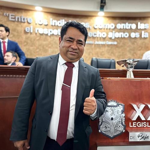 MEXIӽ紫ýLI BRIEFS: Lawmaker temporarily steps down from office