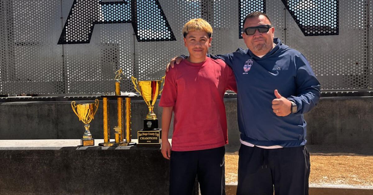 Undefeated Central Spartans sweep top IVL honors; Santi German named Player of the Year