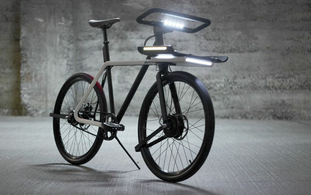 self locking bike
