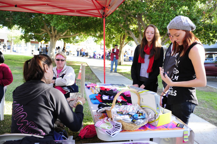 Locals turn out for Brawley’s first Farmers Market Local News