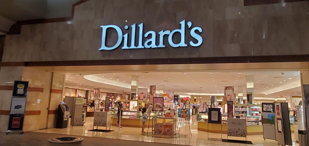 Tips for Shopping The Dillard's New Years Day Sale (updated Jan. 2