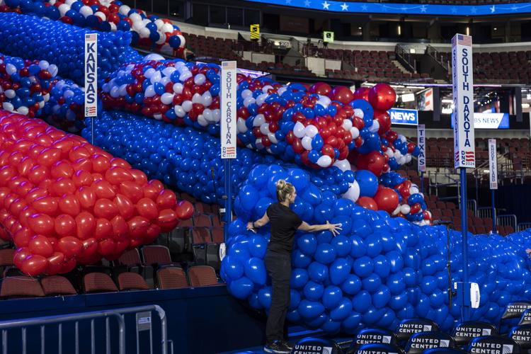 PHOTO COLLECTION DNC Preparations Nation / world