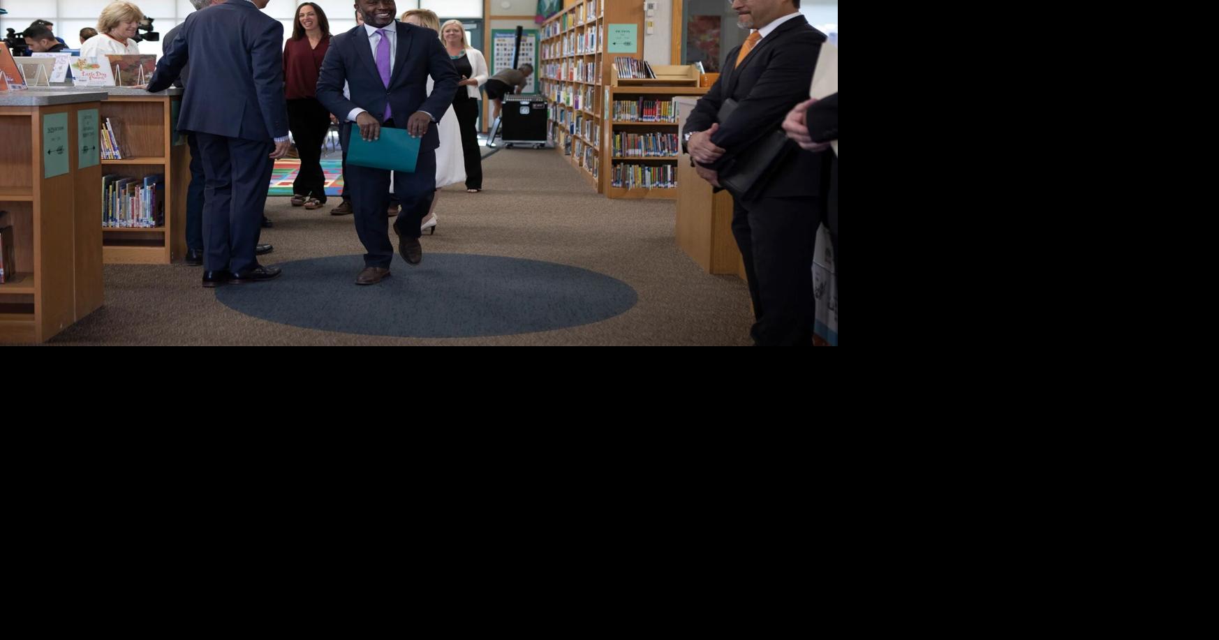California’s schools chief has a $200,000 salary and a side gig | News ...