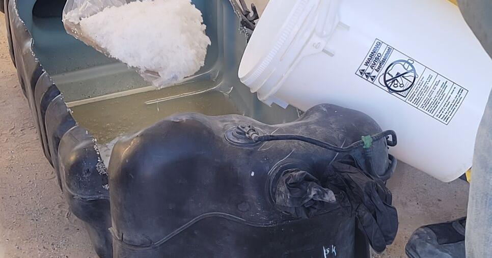 Border Patrol agents discover 218 pounds of liquid meth in gas tank ...