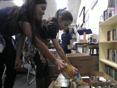 Students At Desert Garden Elementary School Collect Cans For