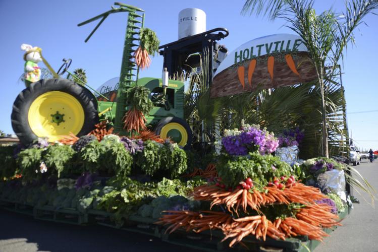 Carrot Festival Parade shows off Holtville pride Local News