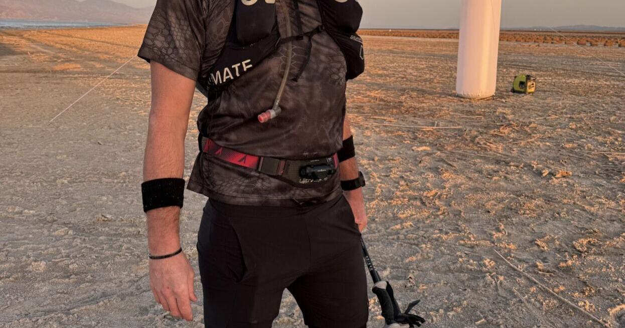 'A snapshot of the shoreline': Irondad runs around Salton Sea for second year to track its recession - Vimarsana News