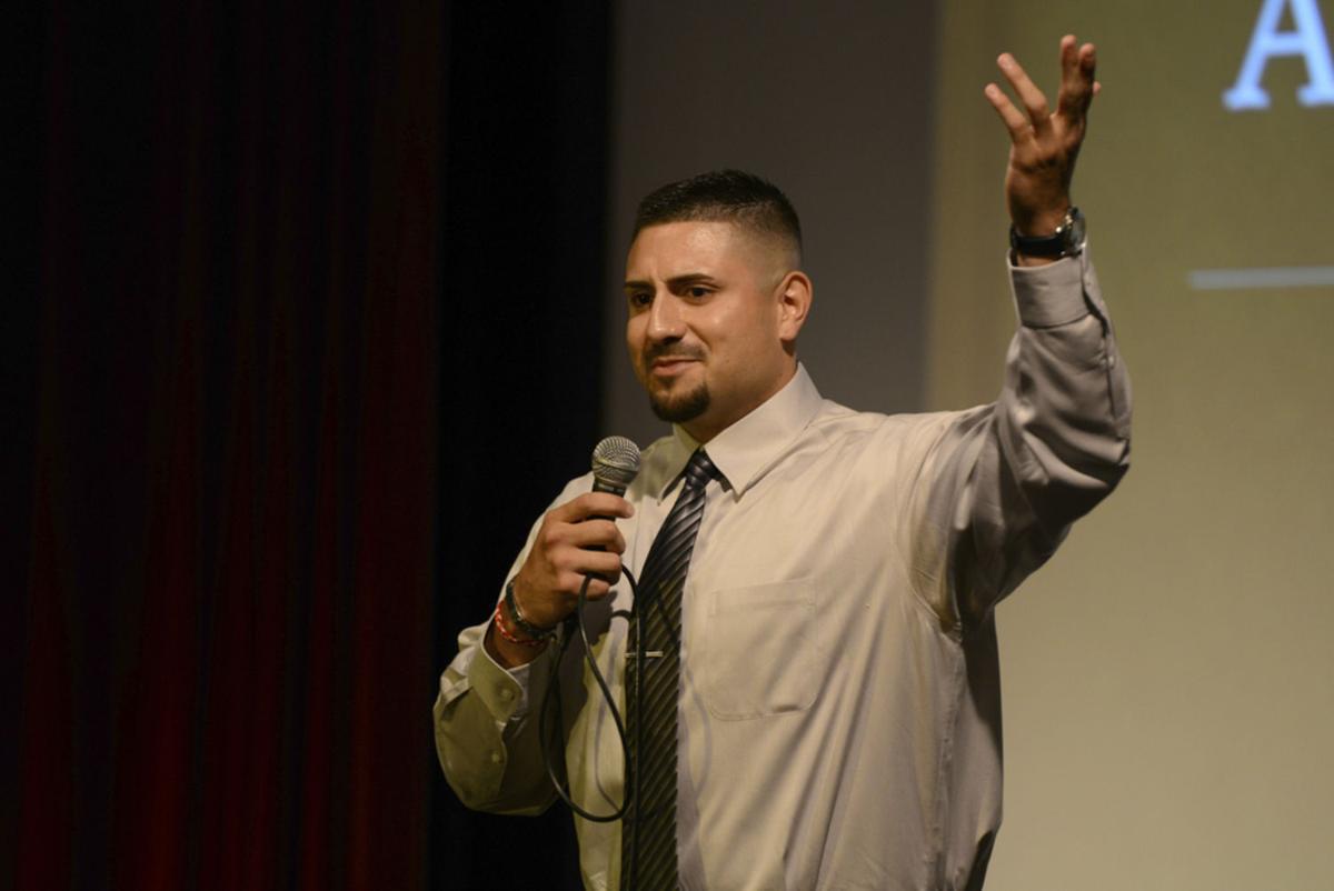 Students, family, administrators gather for University Admittance Reception