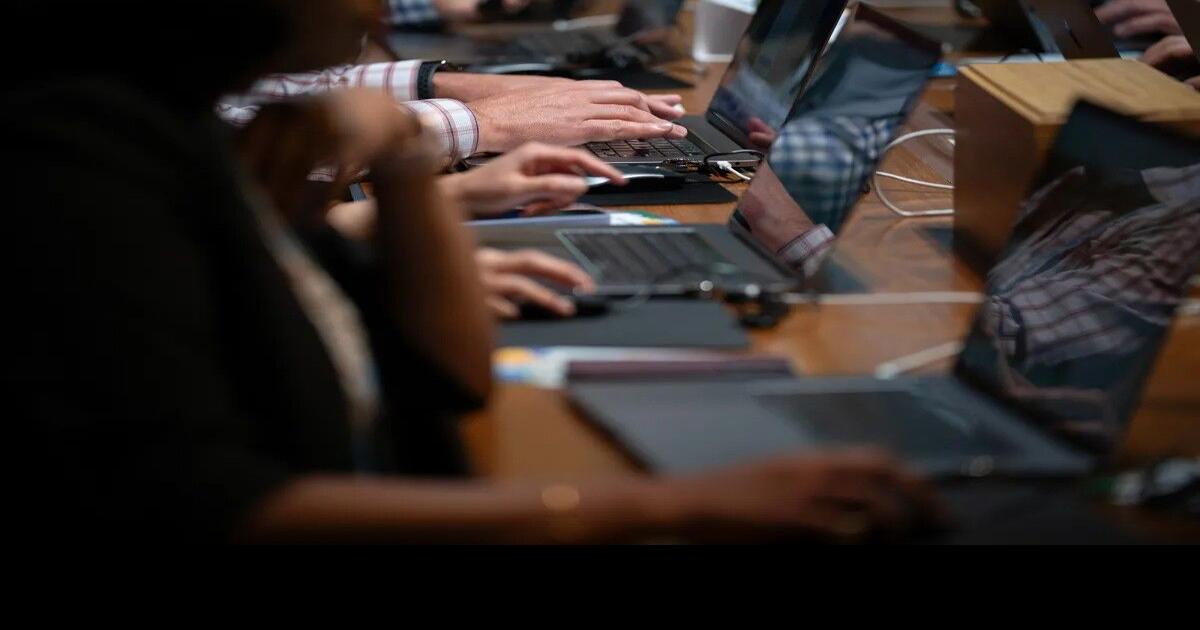 California Workers Unite Against AI: A Battle for Job Security and Rights