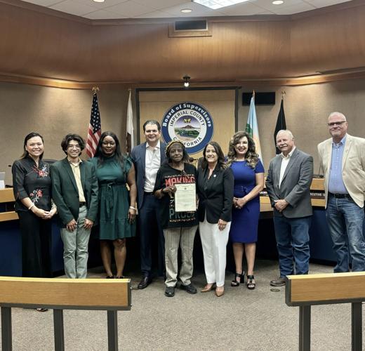 ӽ紫ý: County declares May as Asian American Pacific Islander Month