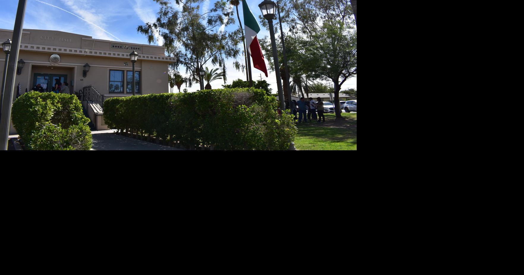 Calexico Consulate recognizes Mexican Flag Day