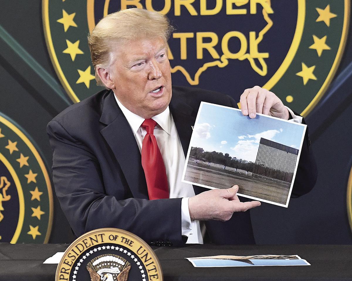 Trump visits Yuma, brings officials together to discuss border security